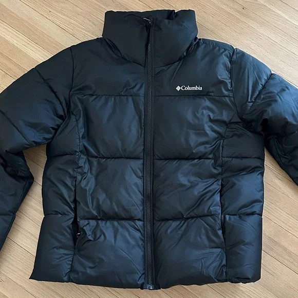 Like New - Columbia Midnight Black Puffer Jacket - Size L - Picture 13 of 13